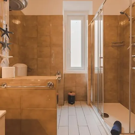 Appartement 10 Minuti Dal Mare E Dalla Stazione - Relaxhouse *