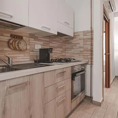 10 Minuti Dal Mare E Dalla Stazione - Relaxhouse Triëst